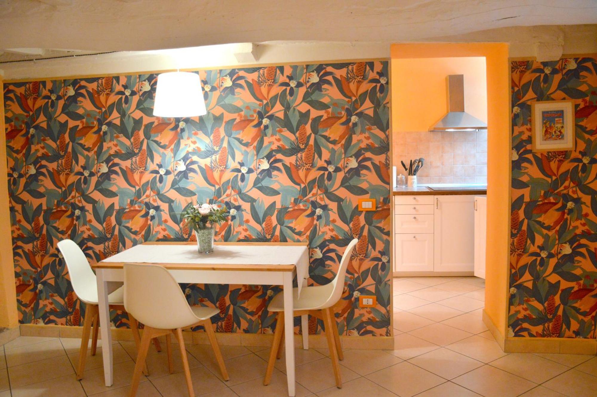 Piazza Napoleone Sweet Apartment ลุคคา ภายนอก รูปภาพ